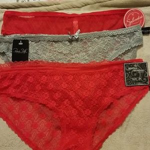 3 pair ladies lace panties